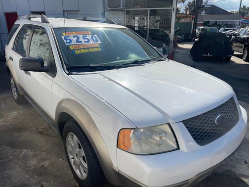 2006 Ford Freestyle SE