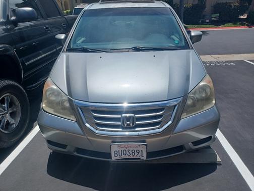 Silver 2010 Honda Odyssey EX-L