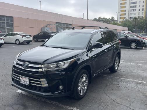 2019 Toyota Highlander Hybrid Limited Platinum
