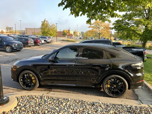 2020 Porsche Cayenne Cayenne Turbo