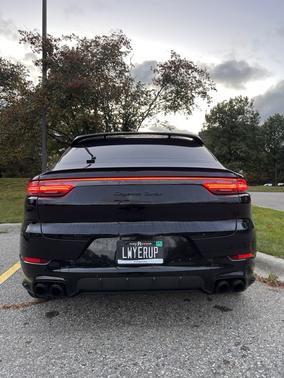 2020 Porsche Cayenne Cayenne Turbo