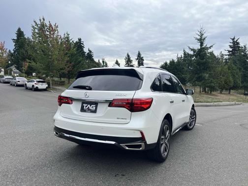 2017 Acura MDX 3.5L w/Advance Package