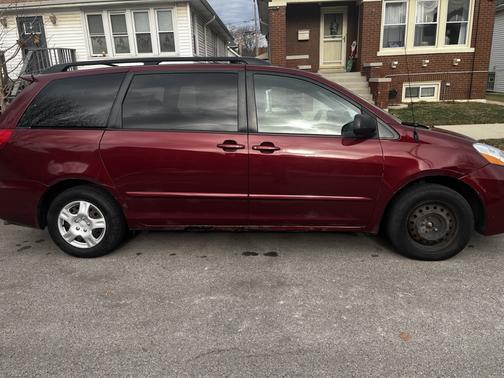 2008 Toyota Sienna LE