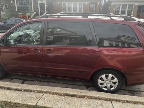 2008 Toyota Sienna LE