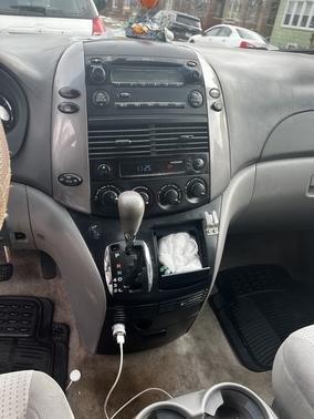 2008 Toyota Sienna LE