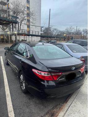 2016 Toyota Camry Hybrid SE