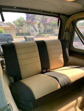 Photo 5 of 10 of 1998 Jeep Wrangler Sahara