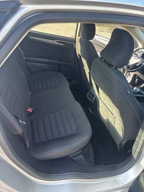 Silver 2017 Ford Fusion SE