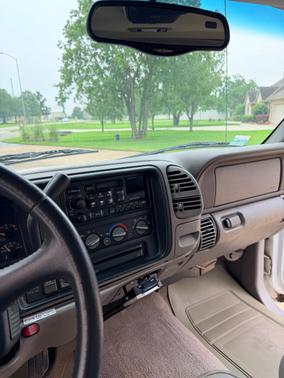 White 1998 Chevrolet 1500 Extended Cab