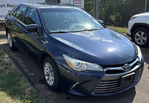 2016 Toyota Camry Hybrid LE
