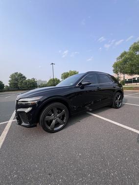 2023 Genesis GV70 2.5T
