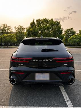 Black 2023 Genesis GV70 2.5T