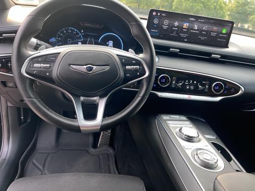 2023 Genesis GV70 2.5T