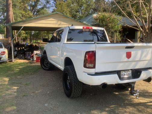 2016 RAM 1500 Sport