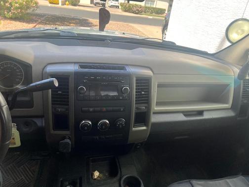 White 2010 Dodge Ram 2500 ST