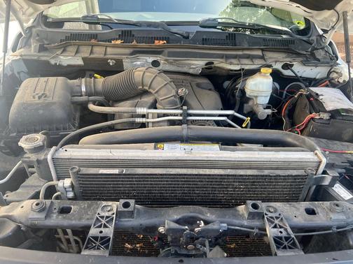 White 2010 Dodge Ram 2500 ST
