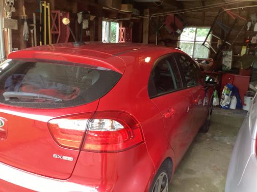 Red 2012 Kia Rio5 SX