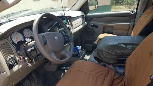 Gold 2004 Dodge Ram 2500 ST Quad Cab