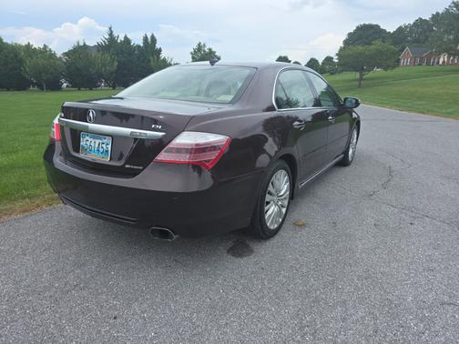 2011 Acura RL Technology