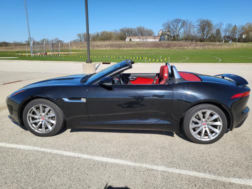 2016 Jaguar F-TYPE Base