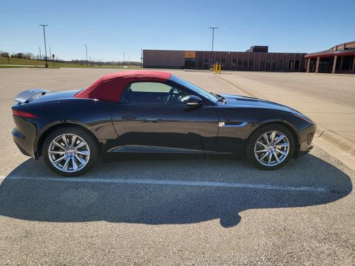 2016 Jaguar F-TYPE Base