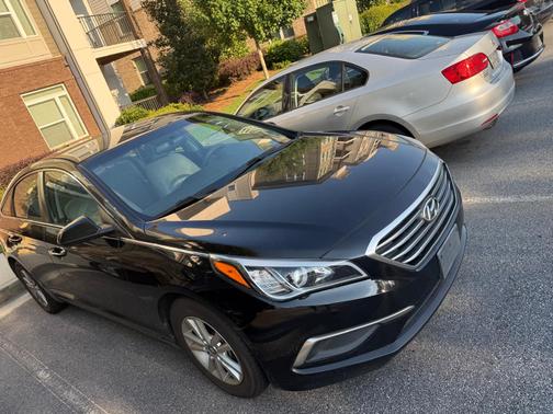 2016 Hyundai SONATA SE