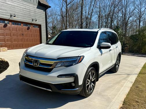 2022 Honda Pilot Touring 7-Passenger