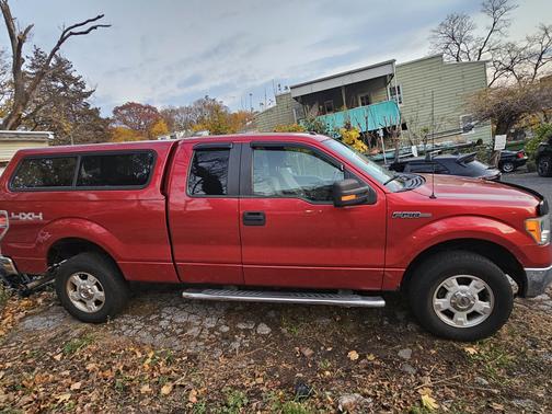 2010 Ford F-150 XLT SuperCab