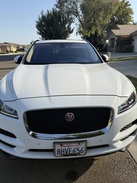 2019 Jaguar F-PACE 25t Premium