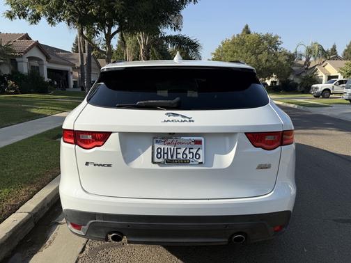 2019 Jaguar F-PACE 25t Premium