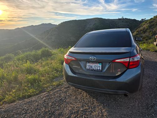 Gray 2014 Toyota Corolla S Premium