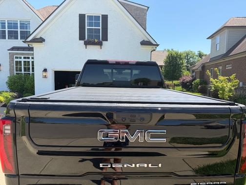 Black 2024 GMC Sierra 2500 Denali Ultimate