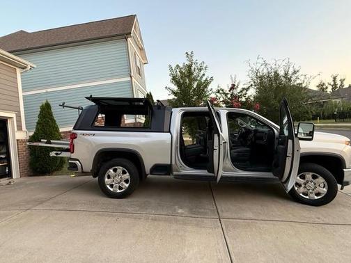 Silver 2022 Chevrolet Silverado 2500 LTZ