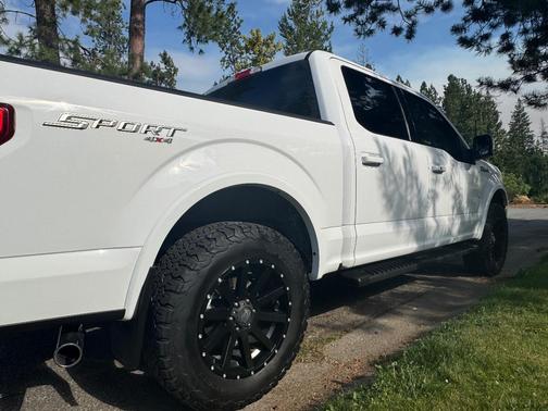 White 2020 Ford F-150 Lariat