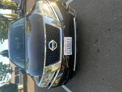 Black 2014 Nissan Pathfinder S
