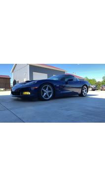 2005 Chevrolet Corvette Base