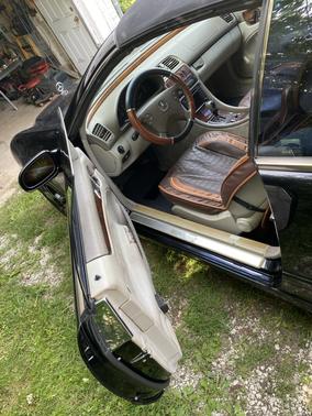 Black 2002 Mercedes-Benz CLK-Class 320 Cabriolet