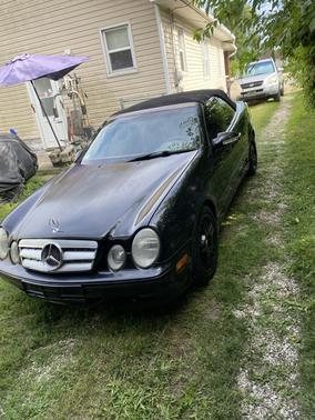 Black 2002 Mercedes-Benz CLK-Class 320 Cabriolet