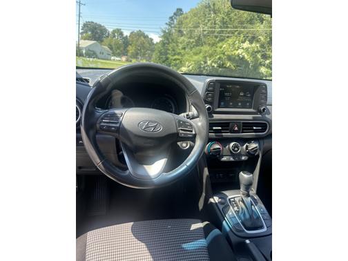 2021 Hyundai KONA SEL