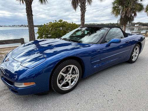 2002 Chevrolet Corvette Base