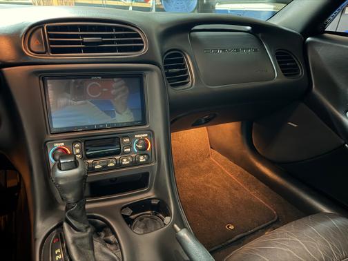 2002 Chevrolet Corvette Base