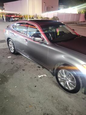 2013 INFINITI M37 x