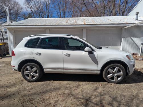 2014 Volkswagen Touareg TDI Executive