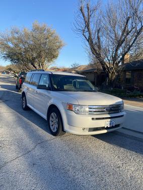 2010 Ford Flex SE