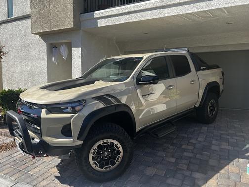 2023 Chevrolet Colorado ZR2