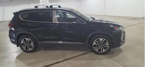 Black 2019 Hyundai SANTA FE Ultimate 2.0T