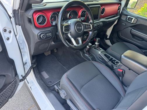 White 2021 Jeep Wrangler Rubicon