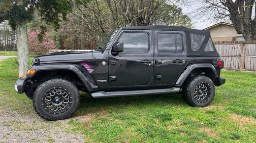 2018 Jeep Wrangler Unlimited Sahara