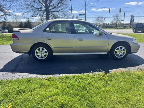 Gold 2001 Honda Accord EX