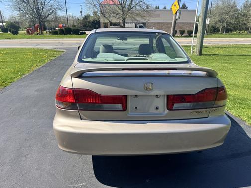 Gold 2001 Honda Accord EX